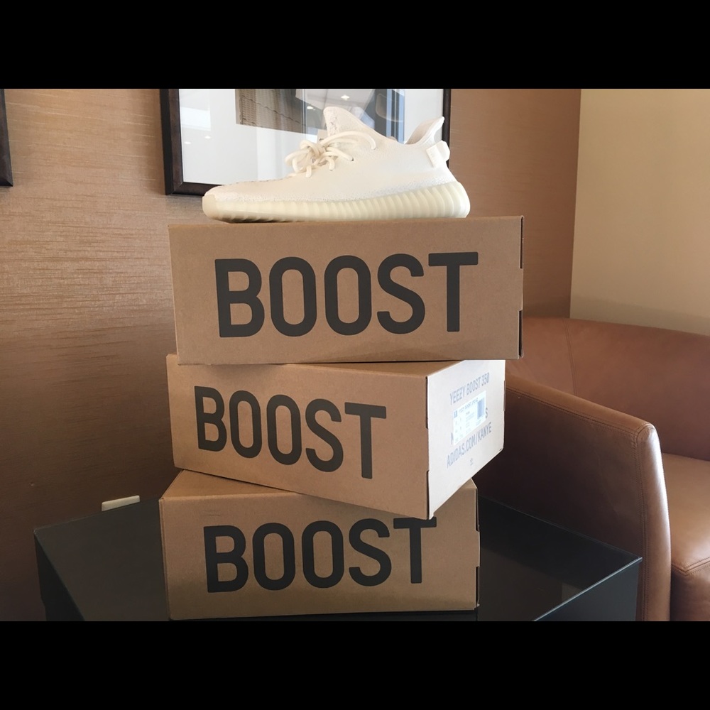 Yeezy 350 V2 Boost Triple White